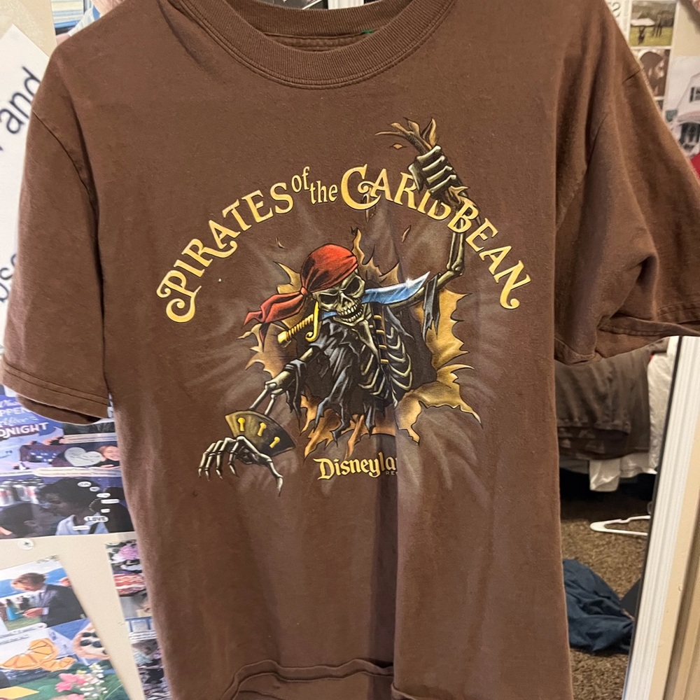 Disneyland Pirates of the Caribbean Brown T-Shirt
